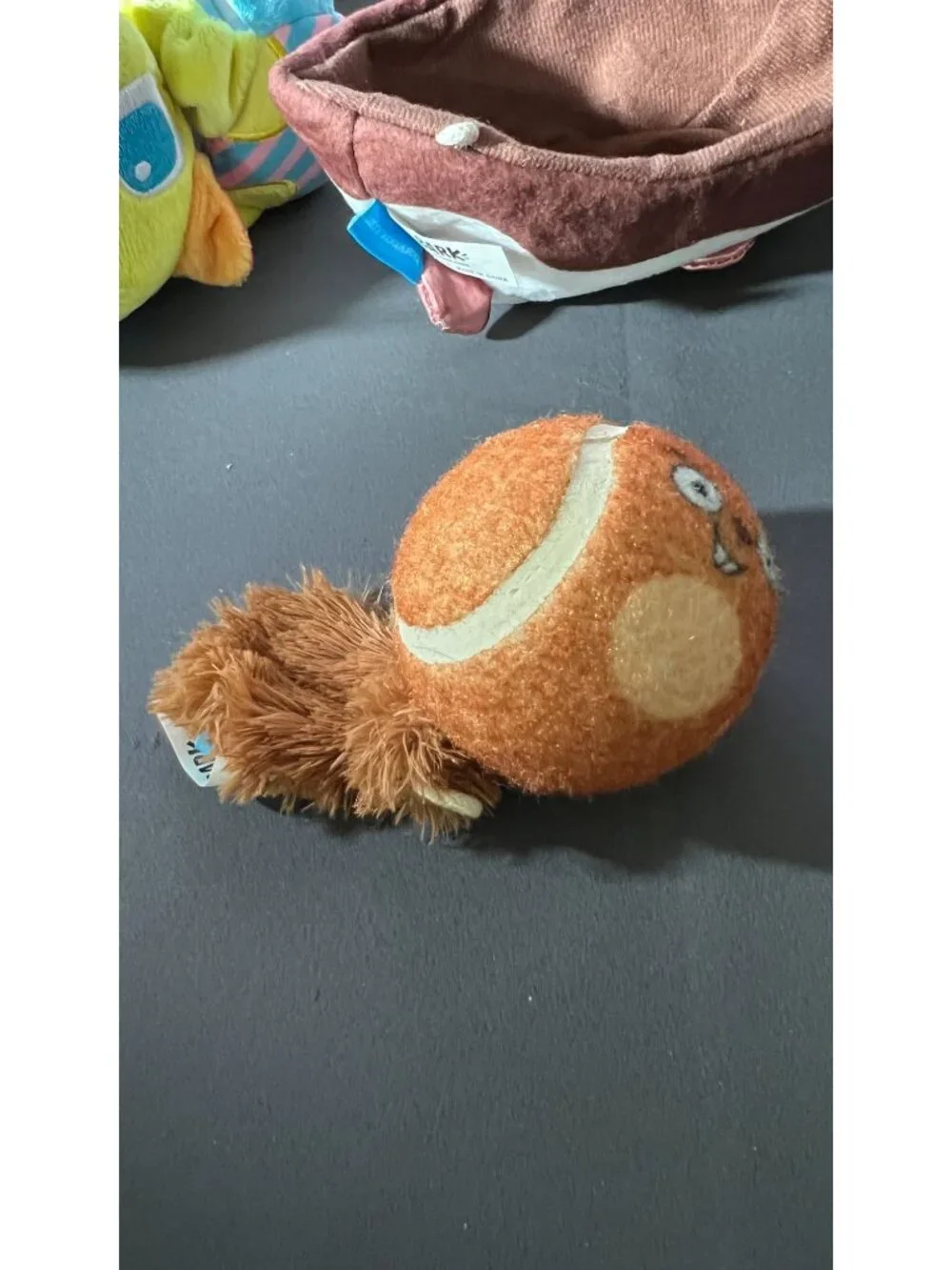 Bark each toy